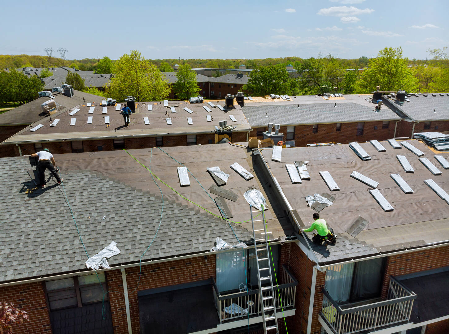 FLAT ROOFING EXPERTS LLC